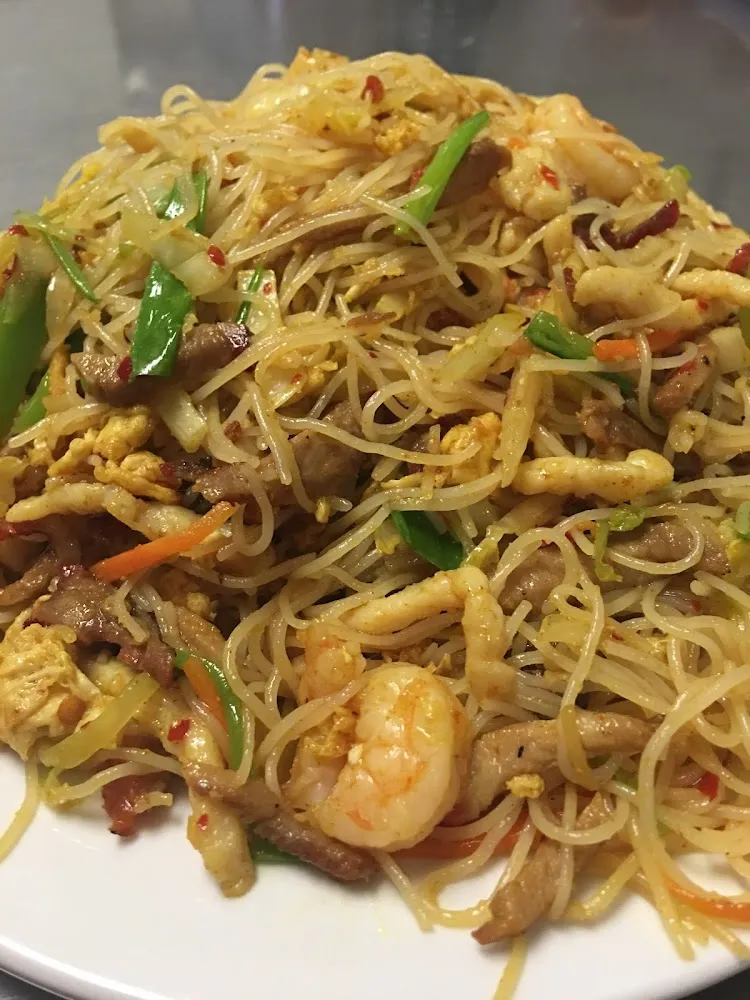 Singapore-Style Noodles